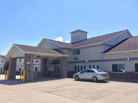 Baymont by Wyndham Harlan Hotels in Harlan