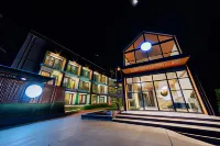 Phu Sakon Ville Hotel Hotels near Wat Nong Phai