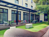 Hôtel Mercure Amiens Cathédrale Các khách sạn gần Cimetière de la Madeleine