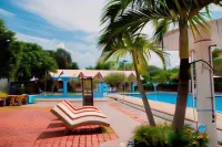 Cris Del Mar Resort Hotel di Bolinao