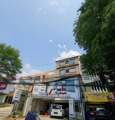 Golden Reindeer City Studio Hotels in Sukajadi