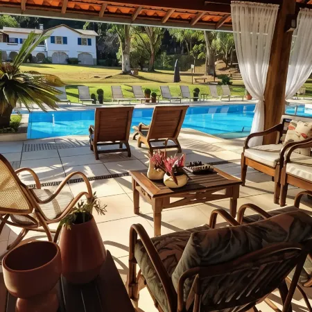 Saison Resort & Spa