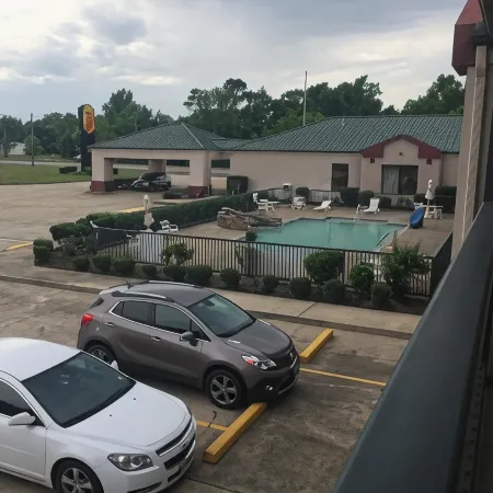 Super 8 by Wyndham Jasper TX