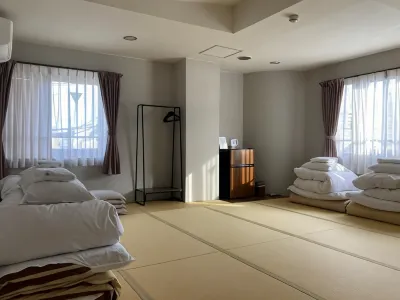 J-Hoppers Beppu Guesthouse Hotels in 