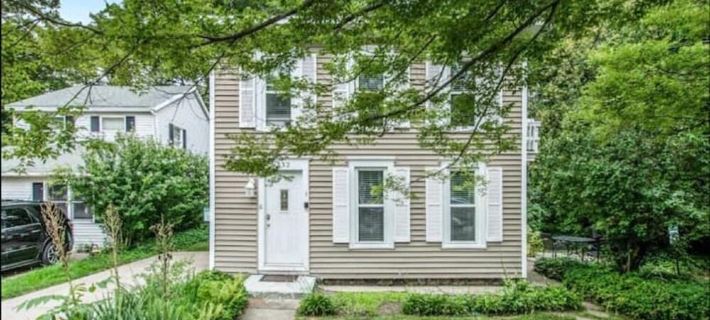 #2 Cozy 1-bdrm suite downtown with parking Ξενοδοχεία στην πόλη Saugatuck