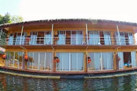 Phupai Lake Resort Hotels near Erawan National Park