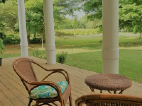 Auberge du Vignoble Bromont Hotels in Bromont