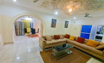 The Retreat Apartments