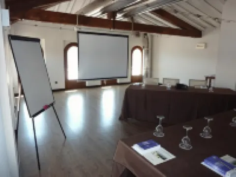 Hotel Cienbalcones Hoteles en Daroca