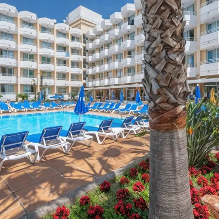 Hotel GHT Oasis Tossa & Spa