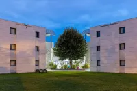 The Originals Access, Hôtel Innostar Отели рядом с достопримечательностью «Congress Centre and Diagora Exhibition»
