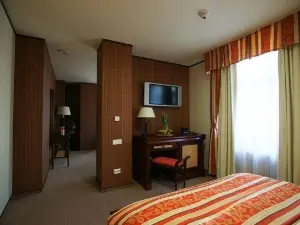Villa & Restaurant Levoslav House