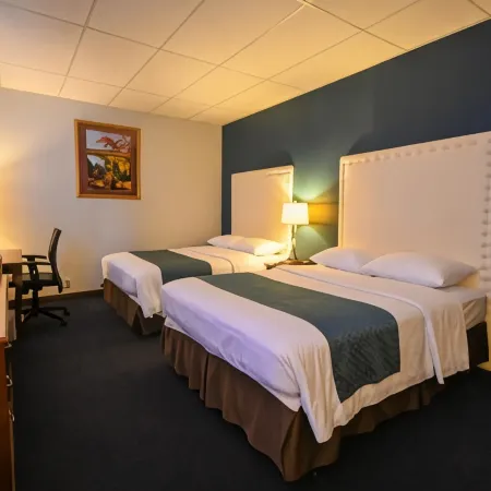 Le Voyageur Inn