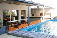 Regency Way Montevideo Hotel - ที่มีสระว่ายน้ำ