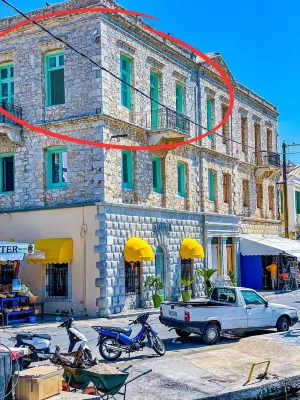 “Athenas” Neoclassic Harbour View Apartment Hotels in Symi