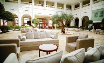 Tmk l'Atrium Yasmine by Turismark