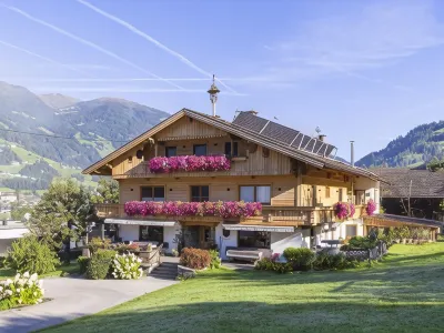Moiklerhof Holiday Home in Ramsau im Zillertal