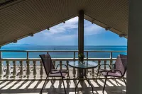Hotel Avra - Bergblick