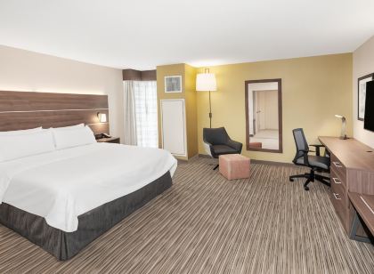 Holiday Inn Express & Suites Downtown Ottawa East