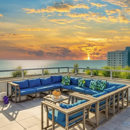 Front Bay View Terrace Rooftop Pool Near Beach