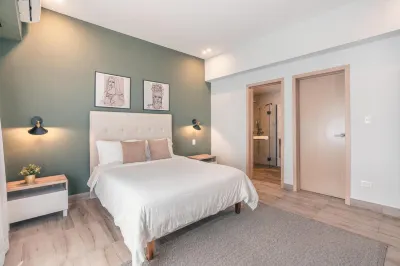 Flat in Regatta II with Breakfast Included 306 Hotels in Piantini
