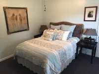 Enjoy Horses as your neighbors on our 600 Acre Horse/Cattle Farm. Hotels in Orange County