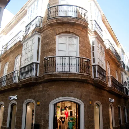 Apartamentos Gadir Centro