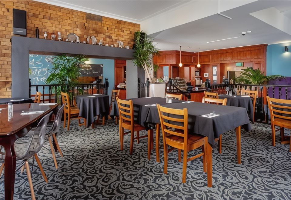 오클랜드 셰익스피어 호텔 야경