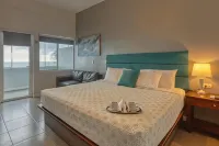 Pargos Hotels in San Alfonso