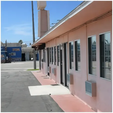 Tower Motel Long Beach