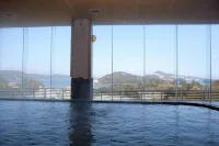Senpokaku - avec sources thermales