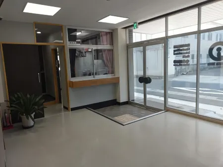 Leiwa Inn Отели рядом со станцией JR Tottori Station