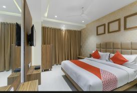 Hotel Rose Gold