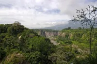 Hello Guest House Bukittinggi Hotel a Bukittinggi