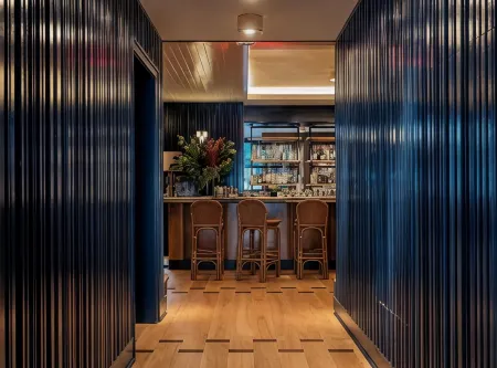 The Manner In The Unbound Collection By Hyatt Отели рядом с достопримечательностью «Обсерватория Уан Уорлд»