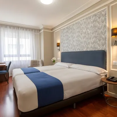 Hotel Corona de Castilla Burgos Hoteles cerca de Catedral de Santa María de Burgos