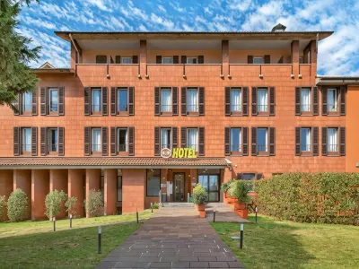 B&B Hotel Bergamo City Hotels near Piazza Vecchia