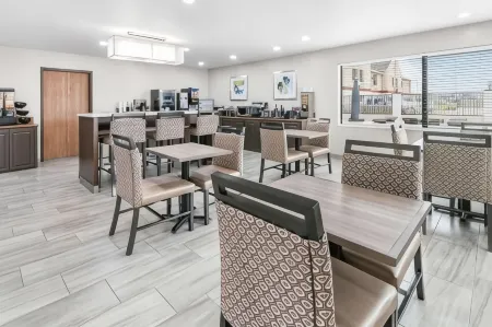 Best Western Abilene Inn  Suites