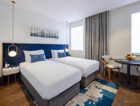 Dao by Dorsett North London Отели рядом с достопримечательностью «Хайгейтское кладбище»