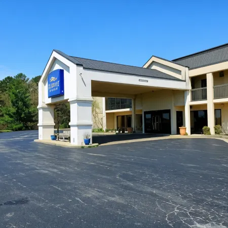 Baymont by Wyndham London KY