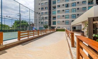 Modern apt With Pool Near the Beach Avr0203