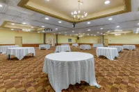 Clarion Inn & Suites Hotels in Roswell