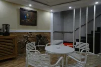 Wisma Lovebird Hotels in Mojotengah