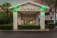Travelodge Suites by Wyndham MacClenny/I-10 Hotels in Macclenny