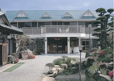 Haranoya Hotel in zona Oshino Hakkai (the Eight Seas of Oshino)
