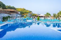 Ramada Resort by Wyndham Kusadasi - 5-Star