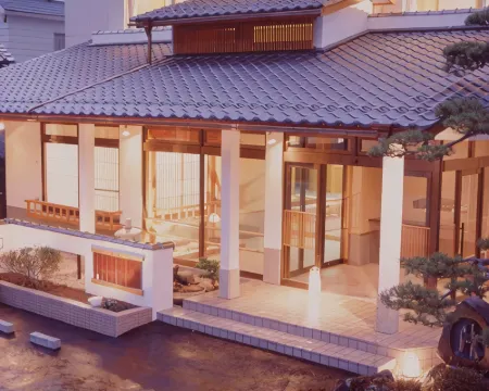 鹿教湯温泉　鹿乃屋旅館 上田のホテル