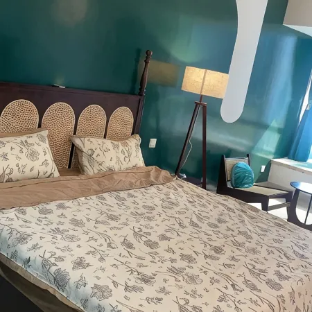 Lexin Landlord Apartment (Huaqiang Straight Street)