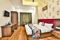 Hotel HolyView Hotels near Shri Durgiana Temple, Amritsar