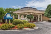 Days Inn by Wyndham Marianna Hotels in Marianna